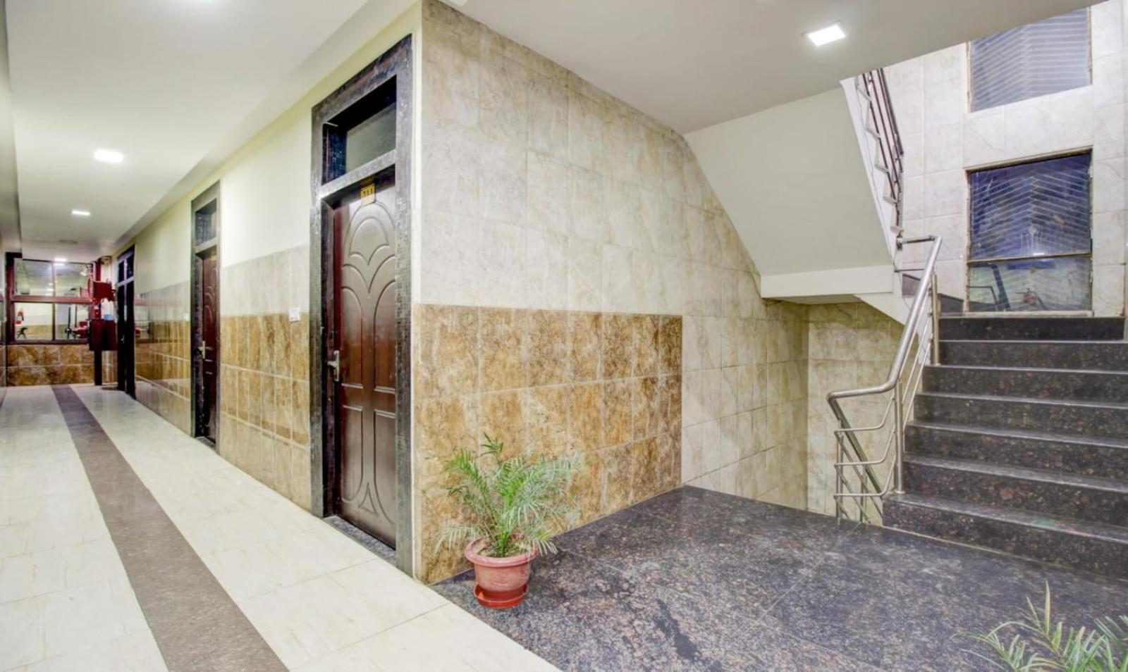 Hotel Park Avenue Lucknow Exterior photo